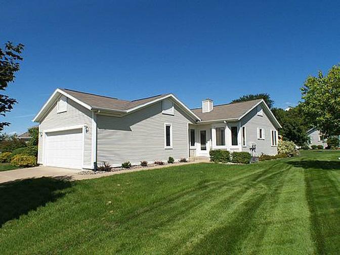 4425 S 33rd St., La Crosse, WI 54601