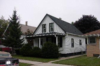 1813 17th Ave., South Milwaukee, WI 53172