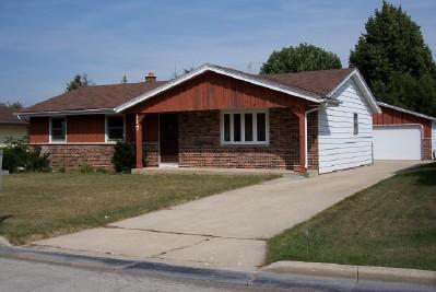 117 Echo Ln., Racine, WI 53406
