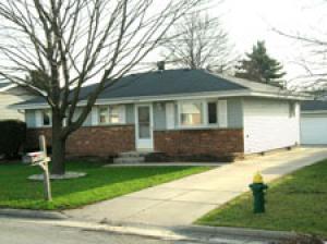 3429 Daisy Ln., Racine, WI 53405