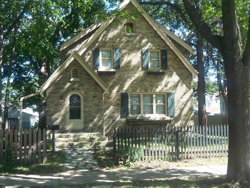5470 N 36th St., Milwaukee, WI 53209