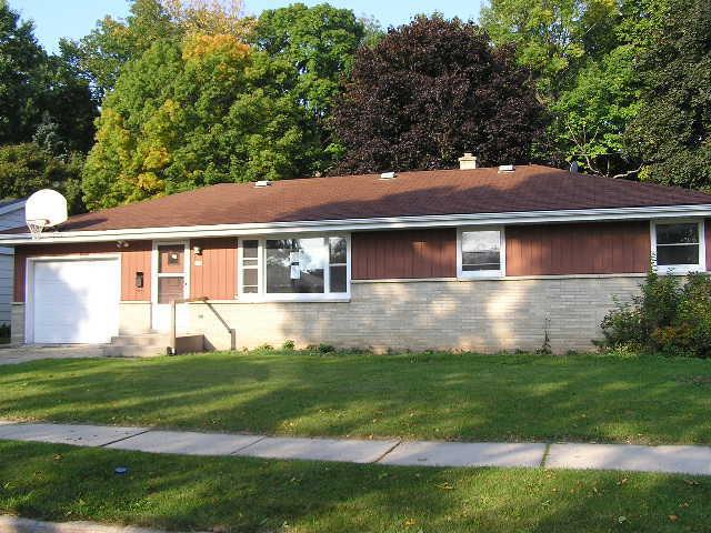 134 N 16th Ave., West Bend, WI 53095