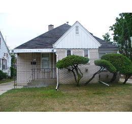 1105 Wolff St, Racine, WI 53402