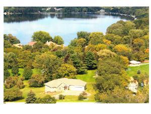 W7780 Hackett Rd., Whitewater, WI 53190