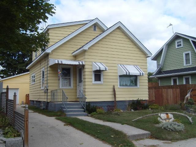 2516 10th St., Two Rivers, WI 54241
