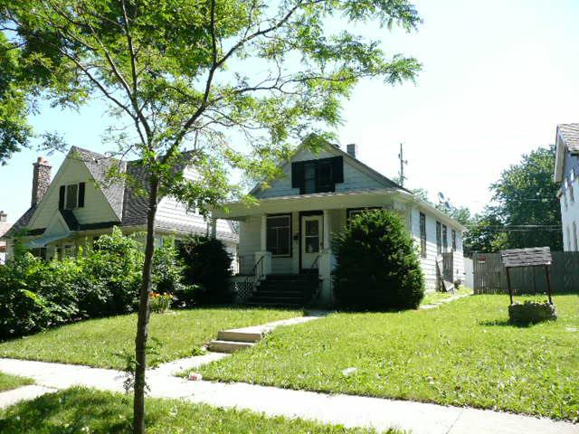 5130 N 39th St, Milwaukee, WI 53209