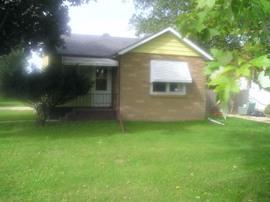 2710 Eaton Ln, Mount Pleasant, WI 53404