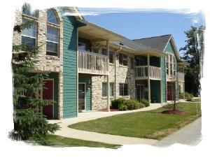 135 W Oak Leaf Dr. #8, Oak Creek, WI 53154
