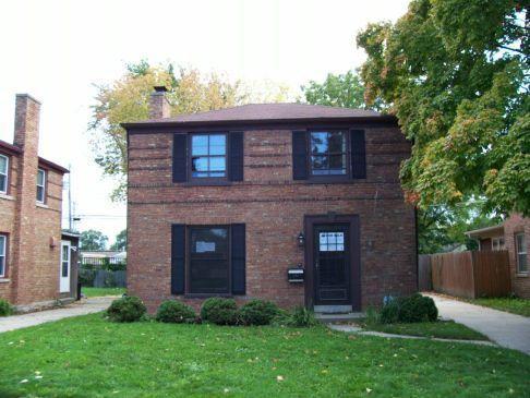 2421 Dwight St., Racine, WI 53403