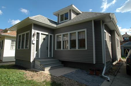 2346 N 63rd St., Wauwatosa, WI 53213