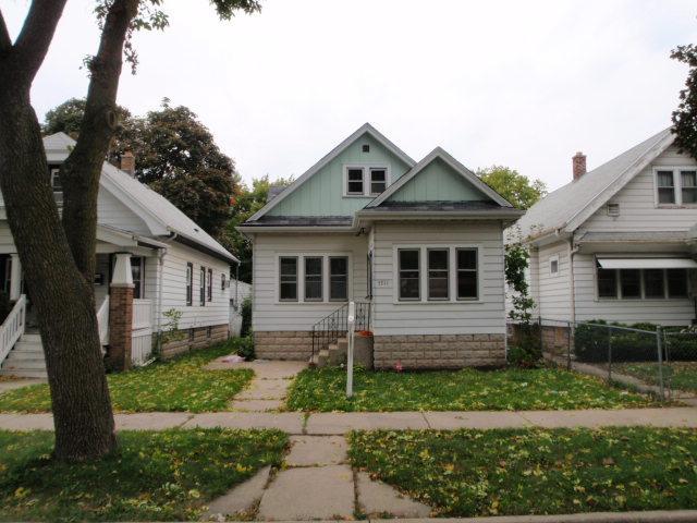 5311 N 39th St, Milwaukee, WI 53209