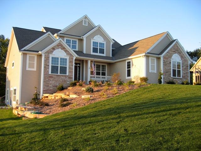 N61W12819 Hemlock Ct., Menomonee Falls, WI 53051