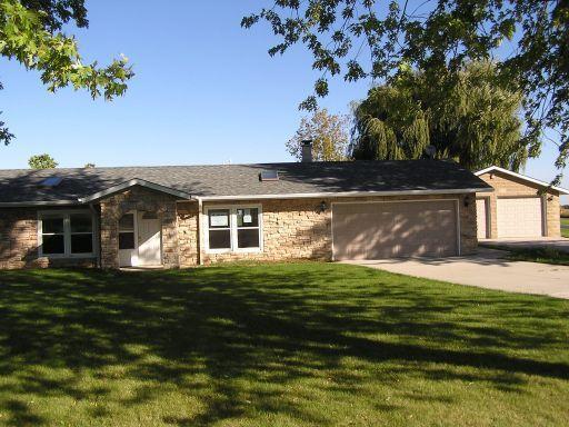 4382 State Rd 28, Kewaskum, WI 53040