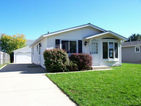 5403 31st Ave., Kenosha, WI 53144