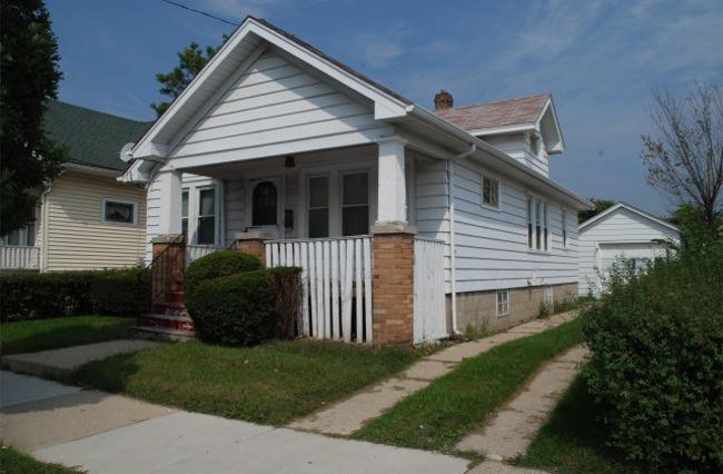 2314 De Koven Ave, Racine, WI 53403