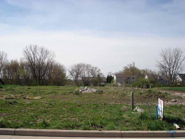 8425 Majestic Hills Dr., Sturtevant, WI 53177