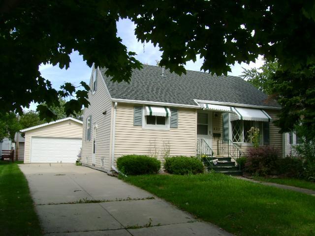 435 4th St., Fond Du Lac, WI 54935