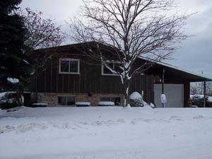 811 Summit St., Plymouth, WI 53073