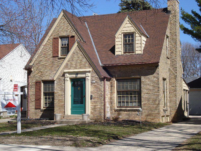 [Address Hidden by Seller], Whitefish Bay, WI 53211