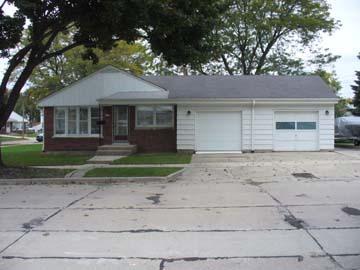 5220 W Nebraska Ave., Milwaukee, WI 53219