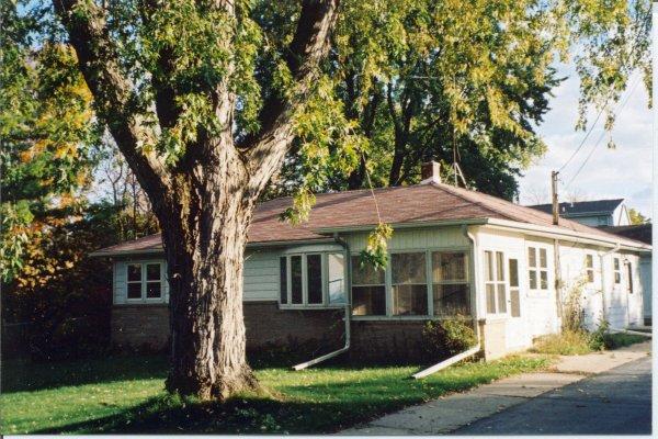 1913 Northview Rd., Waukesha, WI 53188