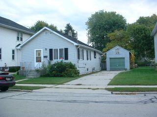 421 N 7th St., Manitowoc, WI 54220