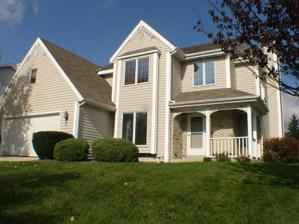 618 W Shady Glen Ln., Saukville, WI 53080