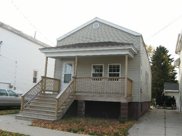 1717 21st St., Two Rivers, WI 54241