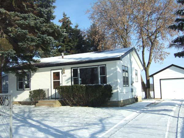 6721 235th Ave., Paddock Lake, WI 53168