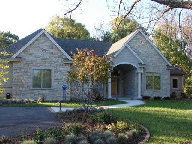 15875 Heather Hill Dr., Brookfield, WI 53005