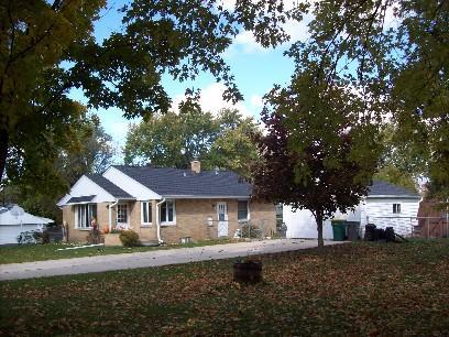 13800 W Green Meadow Dr., New Berlin, WI 53151