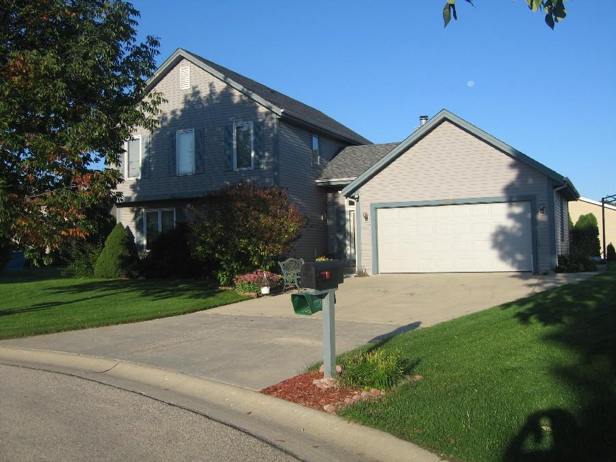 4218 W Fieldview Ct., Franklin, WI 53132
