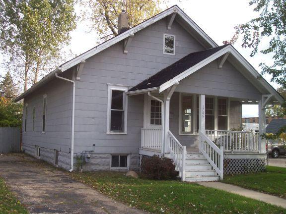 1706 61st St., Kenosha, WI 53143