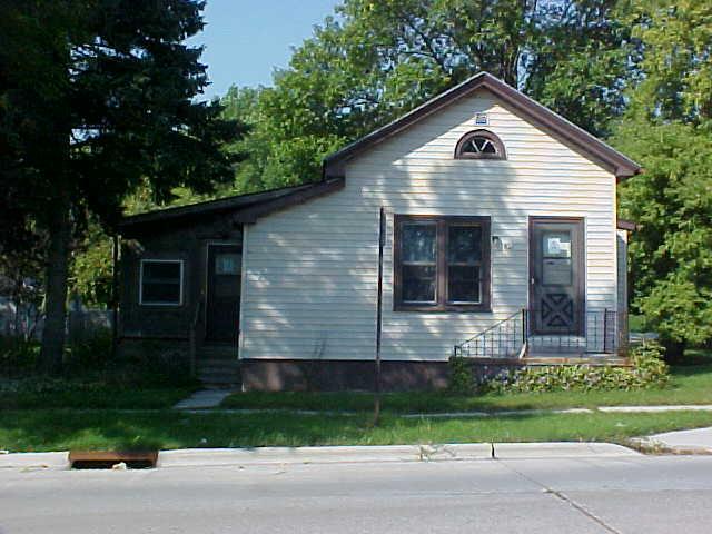 602 S 22nd St., Sheboygan, WI 53081