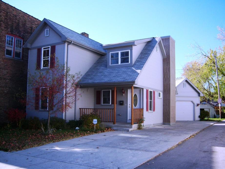 1122 Villa St., Racine, WI 53403