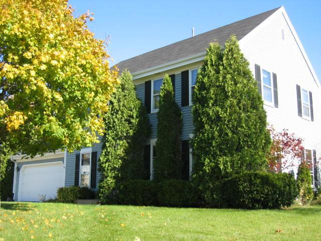 4450 S Longview Dr., New Berlin, WI 53151