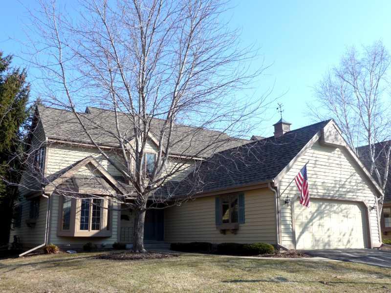 18650 Saint Andrews Ln. #A, Brookfield, WI 53045