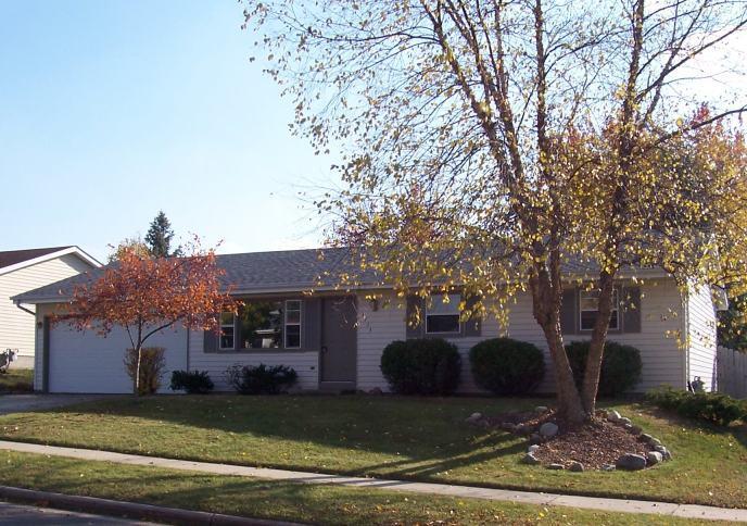 1713 Primrose Ln., West Bend, WI 53095