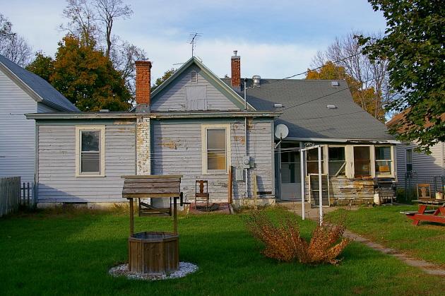 1480 Redfield St., La Crosse, WI 54601