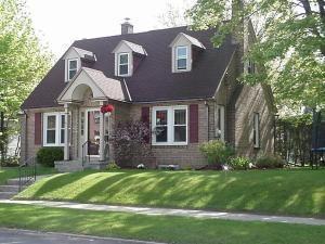 821 N 6th St., Manitowoc, WI 54220