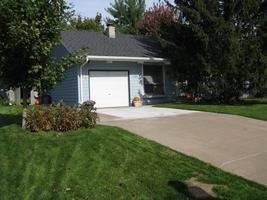 1524 Hoffman Pl., Onalaska, WI 54650