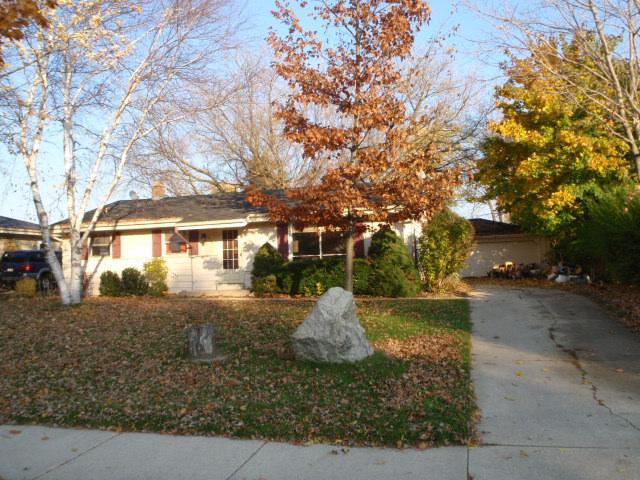 258 S Colonial Pkwy., Saukville, WI 53080