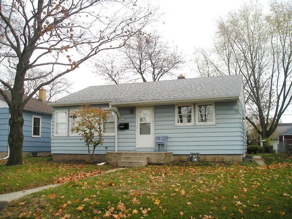 5276 N Lydell Ave., Whitefish Bay, WI 53217