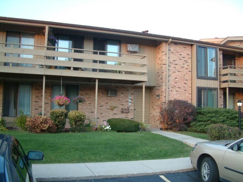 8727 N 72nd St. #3, Milwaukee, WI 53223