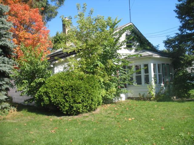 322 Budd St., Hartford, WI 53027