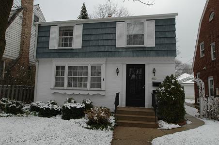 4620 N Larkin St., Whitefish Bay, WI 53211