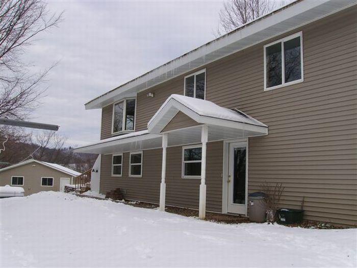 W4897 Sweden Coulee Rd., Onalaska, WI 54636