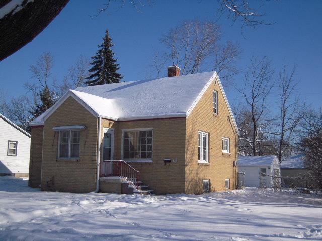 5704 N 42nd St., Milwaukee, WI 53209