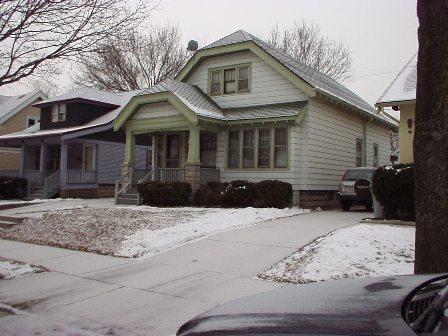 1271 N 44th St., Milwaukee, WI 53208