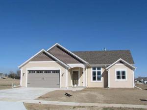 330 Brookview Dr., West Bend, WI 53095